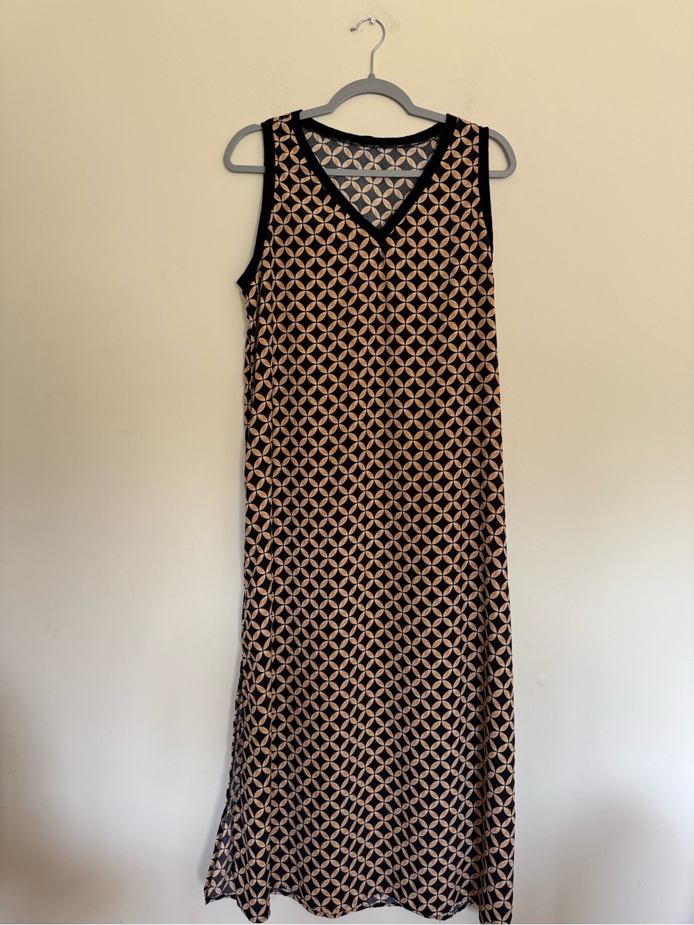 V-Neck Black and Tan Geometric Maxi Dress